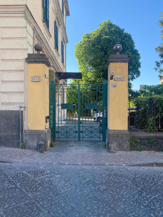 Villa Sorge Apartments Сан-Джорджо-а-Кремано Экстерьер фото